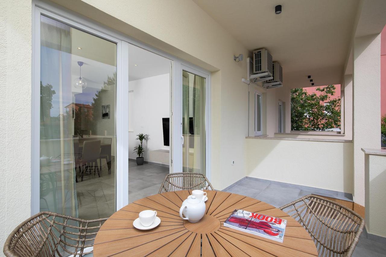 Apartments Igor Medulin Exterior photo